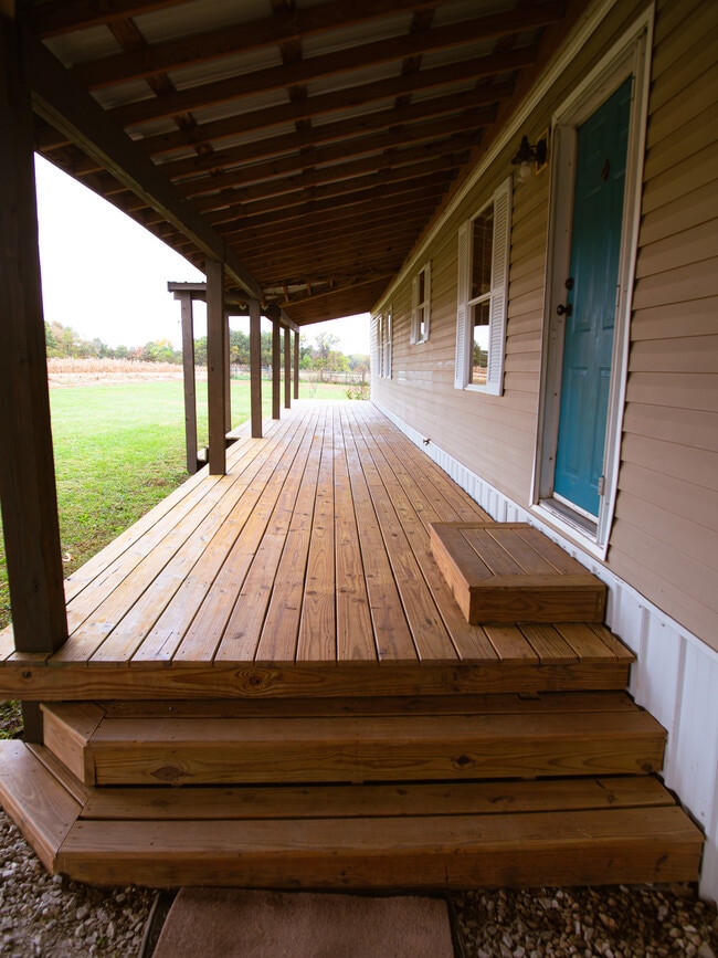 Building Photo - 20499 Dabbs North Rd