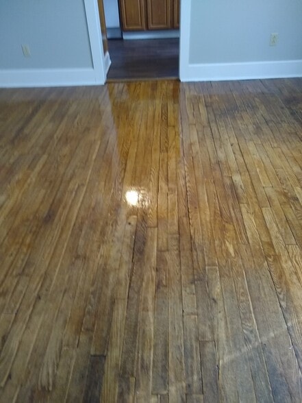 Dining room/Livingroom - 1726 Washington St E
