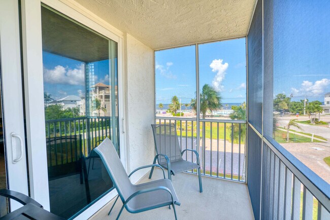 Building Photo - 5900 Bonita Beach Rd SW