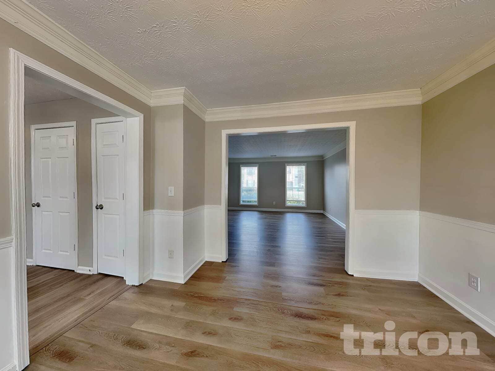 Building Photo - 2556 Tolliver Dr