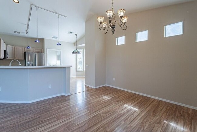 Building Photo - 7602 W Starry Night Ln