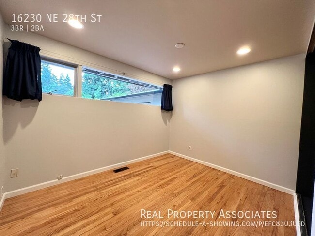 Building Photo - 16230 NE 28th St