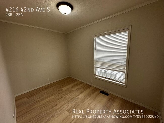 Building Photo - 4216 42nd Ave S