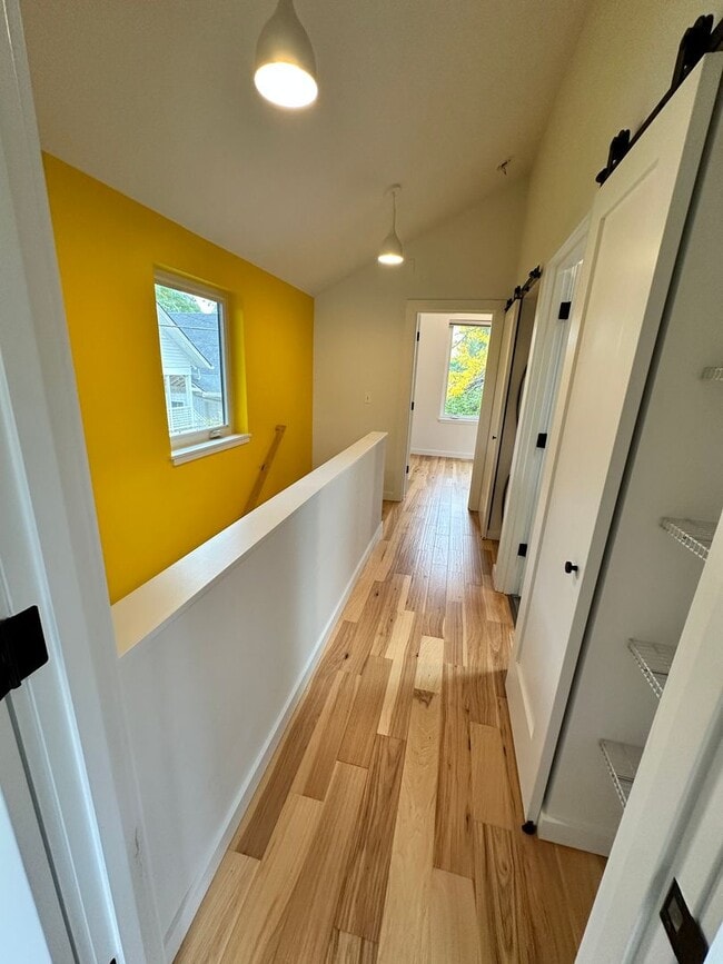 Building Photo - Brand New ADU in NE Portland!