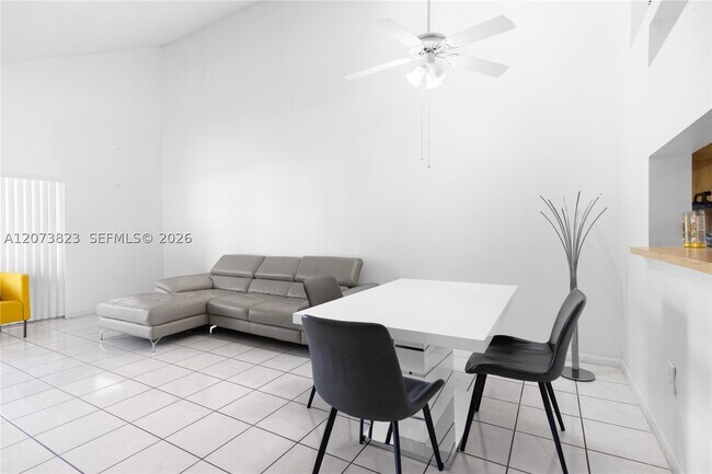 Building Photo - 12990 SW 88th Ln