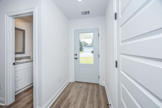 Building Photo - Brand-New Pet-Friendly 3BR/3BA Home with Large Bonus Room in Ocean Springs!
