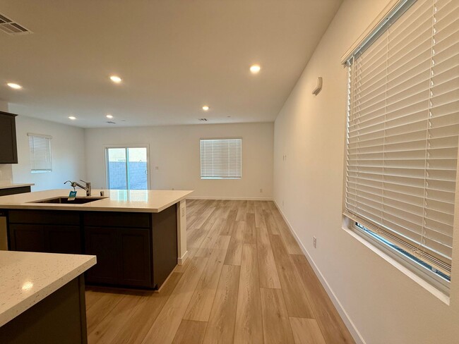 Building Photo - BRAND NEW 3 BED 2.5 BATH 2 CAR GARAGE SING...