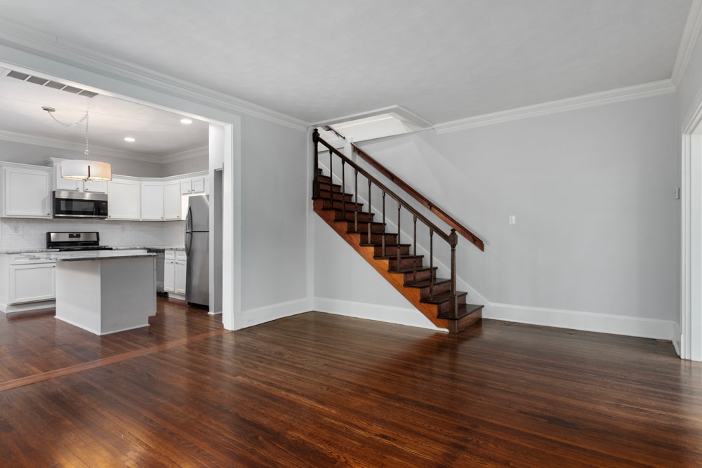 Building Photo - 282 Hawthorne St