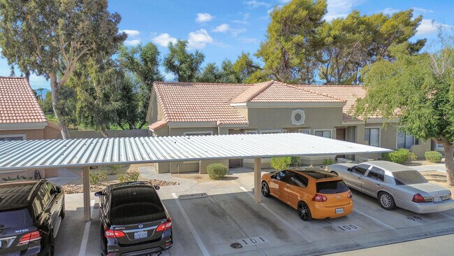 Building Photo - 40900 Breezy Pass Rd