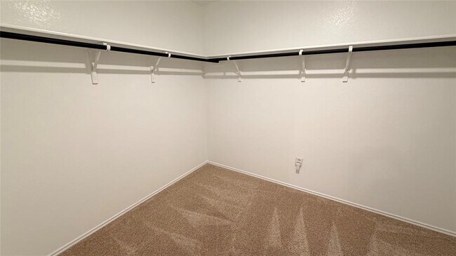 Building Photo - 15113 Upland Willow Rd