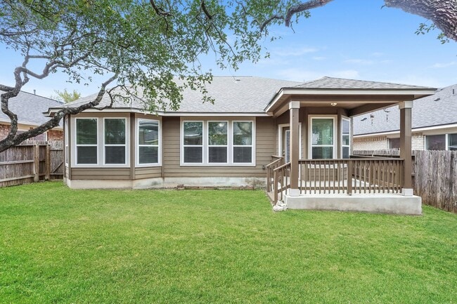 Building Photo - Charming Home In Gated Community