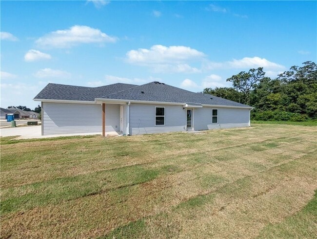 Building Photo - 6306 NW Kathleen St