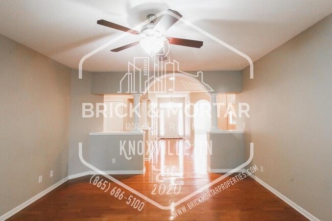 Building Photo - 6810 Springhouse Way
