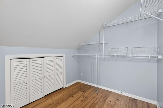 Building Photo - 7 Arapahoe Dr