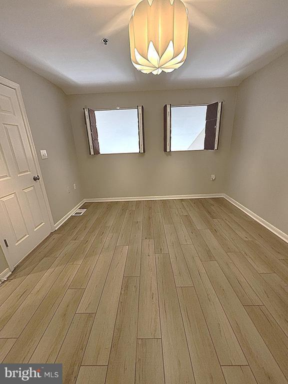 Building Photo - 1641 International Dr