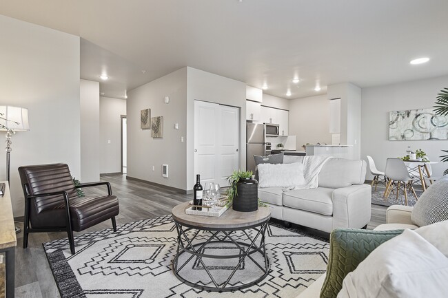 Building Photo - Meadowscape