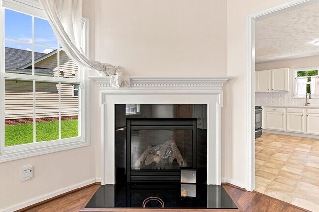 Building Photo - 4906 Yorkchester Dr