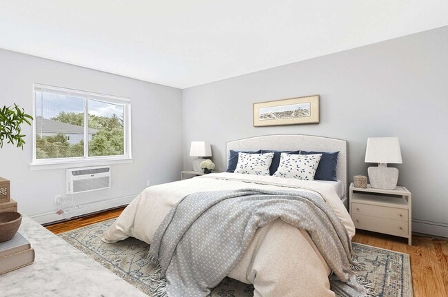 Building Photo - Seaford Gardens