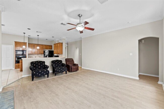 Building Photo - 12058 Miramar Shores Dr