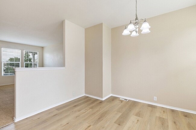 Building Photo - 7475 Countryside Grove