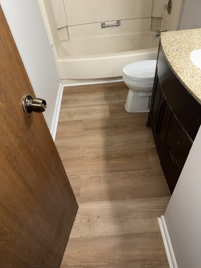 Building Photo - 1375 Firethorne Dr