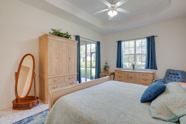 Building Photo - 5557 Whispering Willow Way