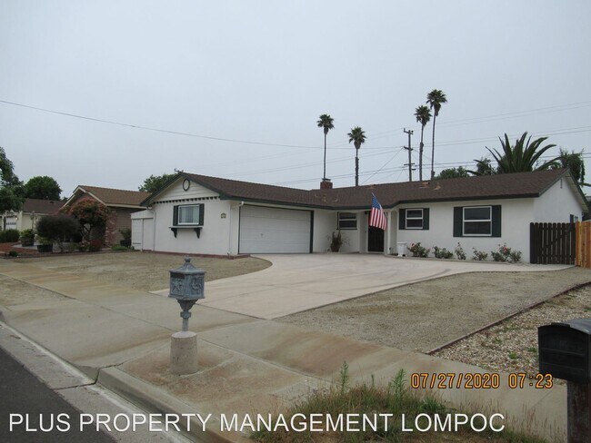 Primary Photo - 4 br, 2 bath House - 4067 Polaris Avenue