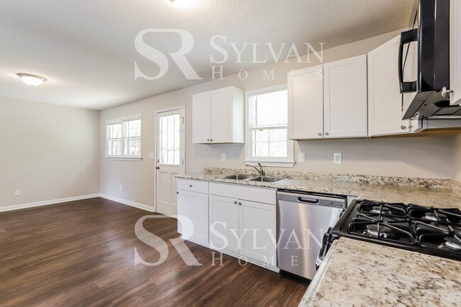 Building Photo - 4820 Oak Grove Dr