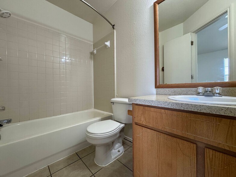 Building Photo - 4200 July Dr