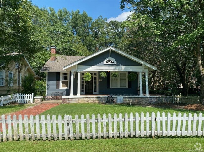 Building Photo - 1871 Graham St