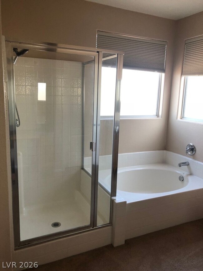 Building Photo - 706 Aloe Yucca Ave