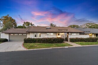 Building Photo - Gorgeous Fully Remodeled Home in The Bluffs Extra Large Patio