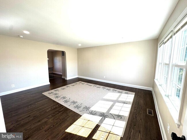 Building Photo - 8130 Loch Raven Blvd