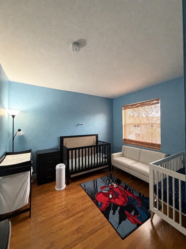 Building Photo - 5362 SW 125th Ave