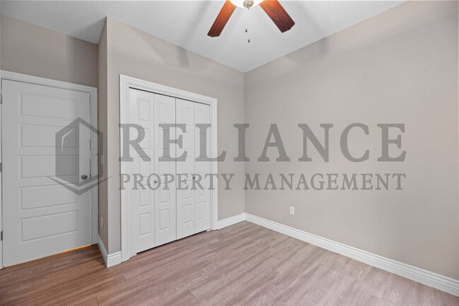 Building Photo - 5513 S Victoria St