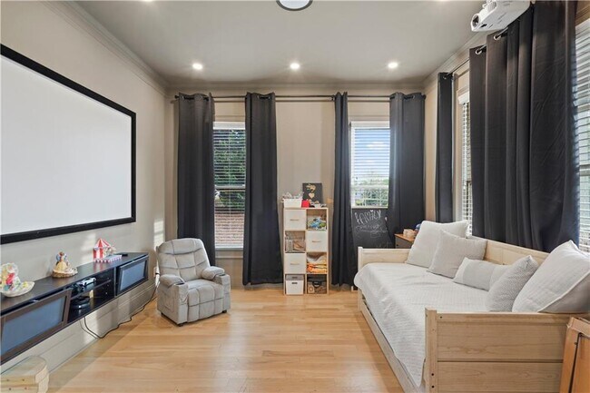 Building Photo - 2596 Rock Maple Dr NE