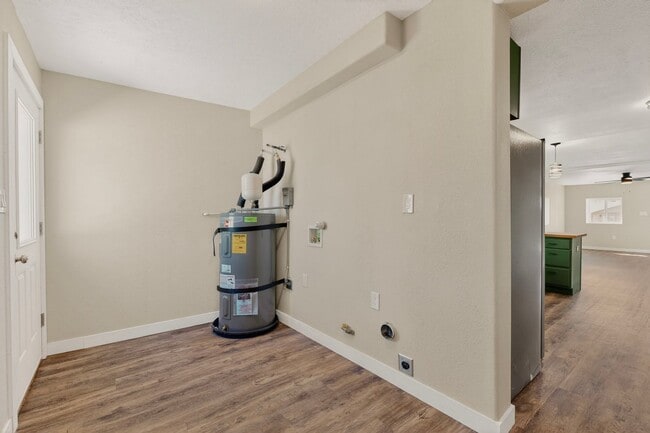 Building Photo - Beautifully Renovated Home for Rent