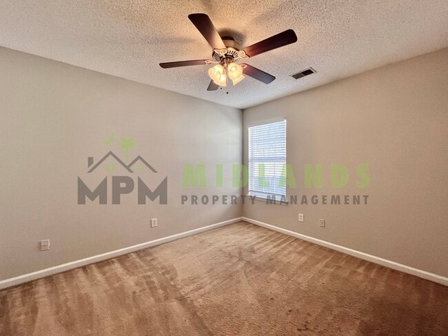 Building Photo - 139 Arthurdale Dr