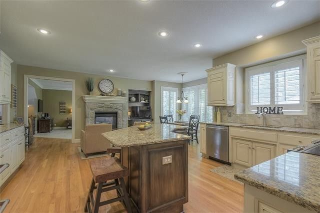 Building Photo - 14412 Fairway St