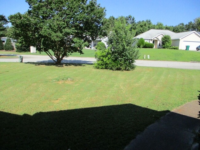 Building Photo - Great Location in Columbia County