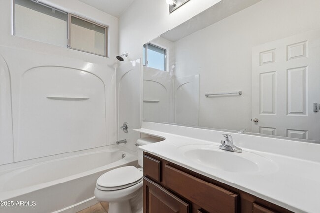 Building Photo - 14568 W Crocus Dr