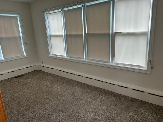 Building Photo - 518 Bremer St