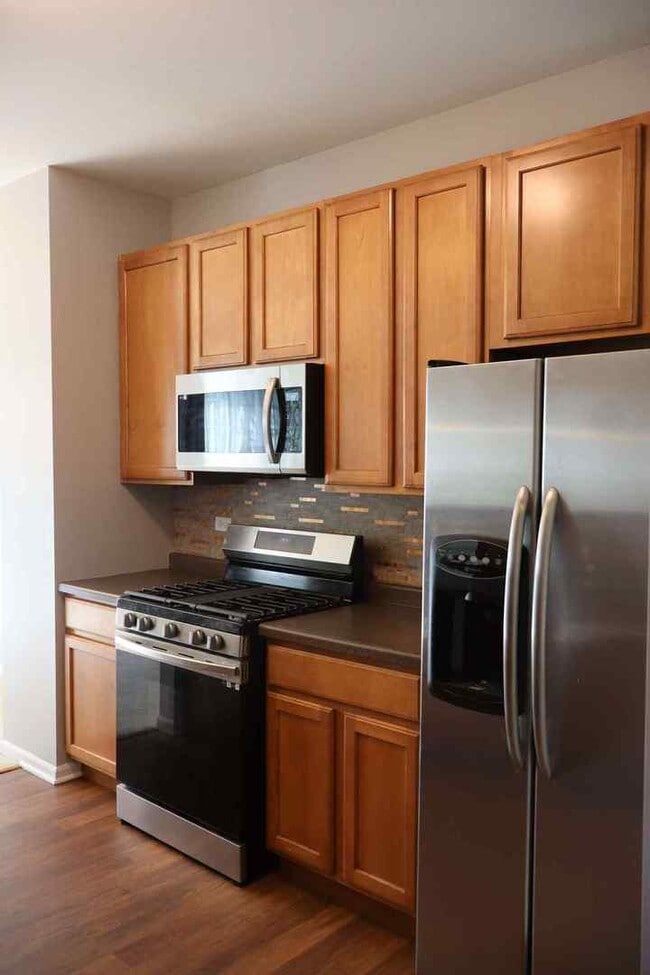 Building Photo - 267 S Alder Creek Dr