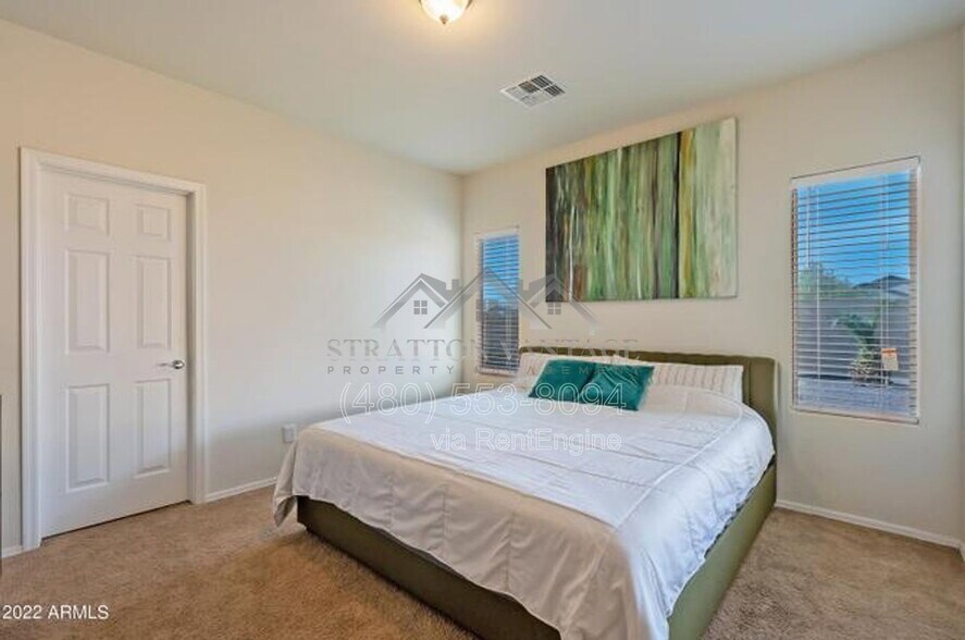 Building Photo - 5614 W Montebello Way
