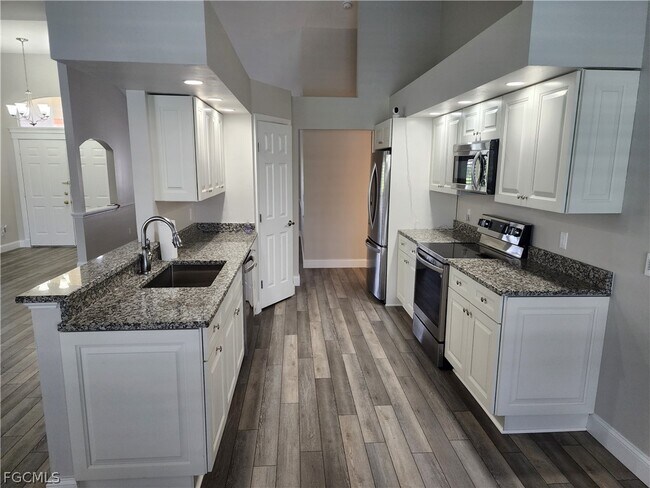 Building Photo - 14881 Soaring Eagle Ct