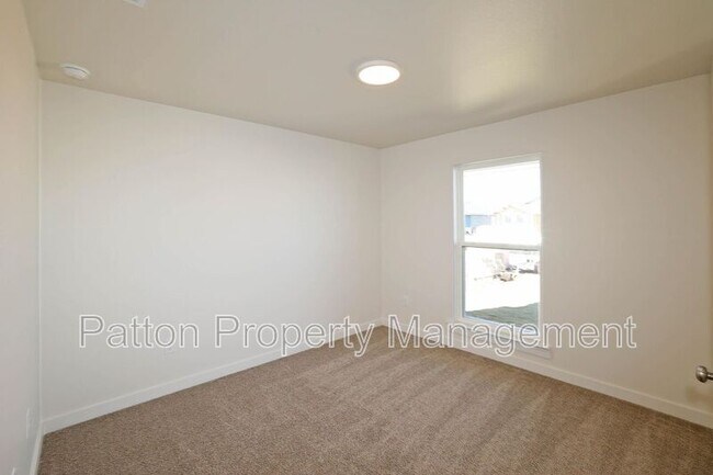 Building Photo - 8905 Tarrant Rd