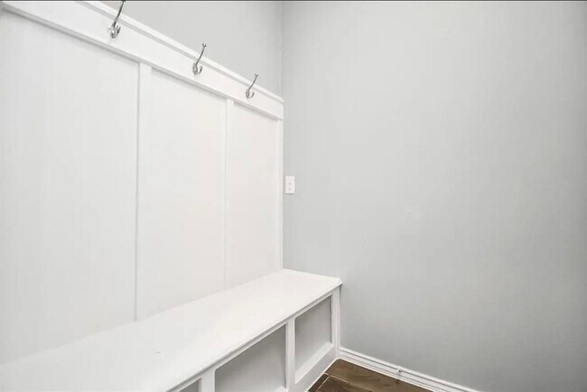 Building Photo - 12046 Texas Trumpet Trail