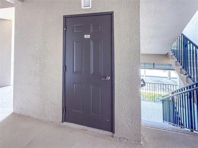 Building Photo - 17724 Gawthrop Dr