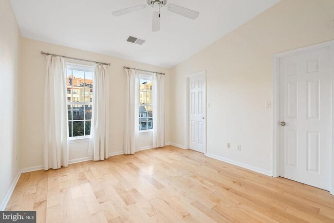 Building Photo - 3110 9th Rd N