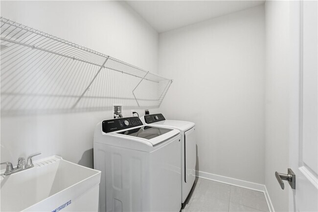 Building Photo - 339 Telluride Ln